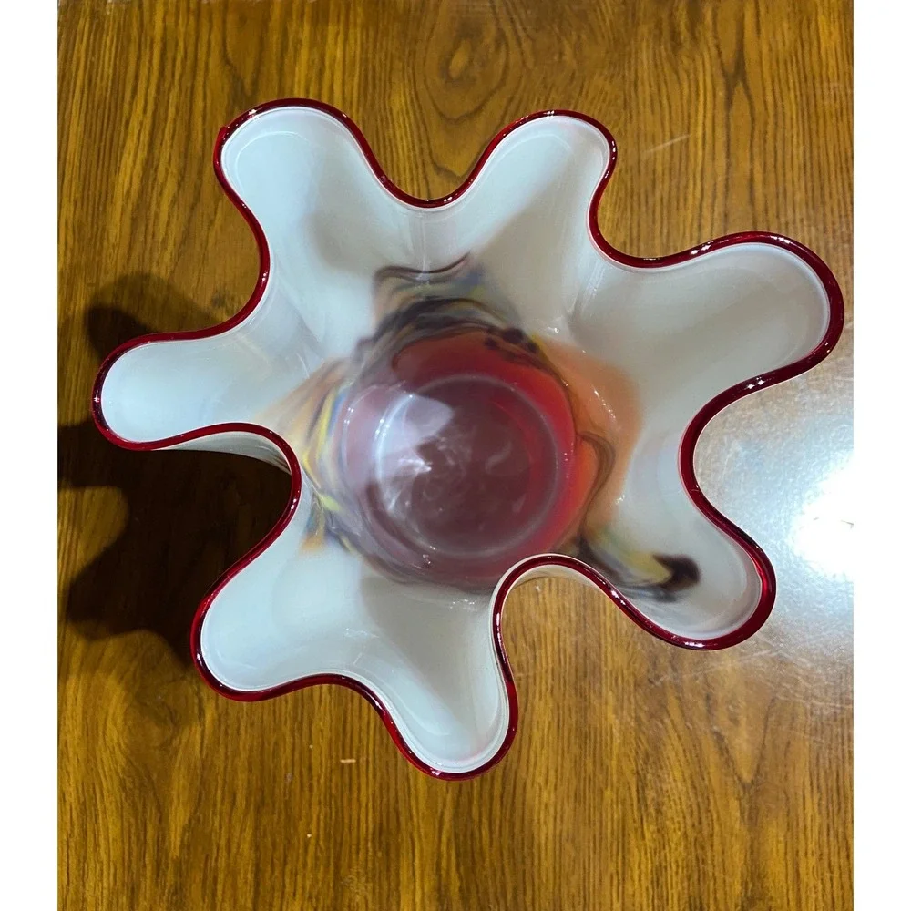 VTG Murano Style Hand Blown Cased Glass Handkerchief Vase Red White Multi Swirl‎